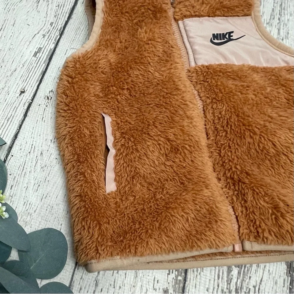 Nike Faux Fur Zip Up Utility Vest